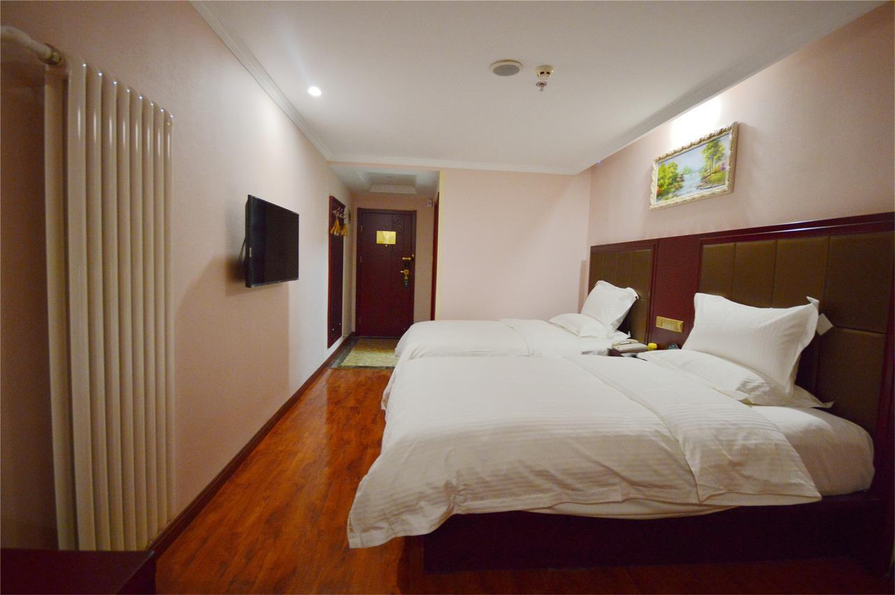 Greentree Inn Liaoning Dalian Development Zone Jinma Road Pedestrian Street Express Hotel Buitenkant foto