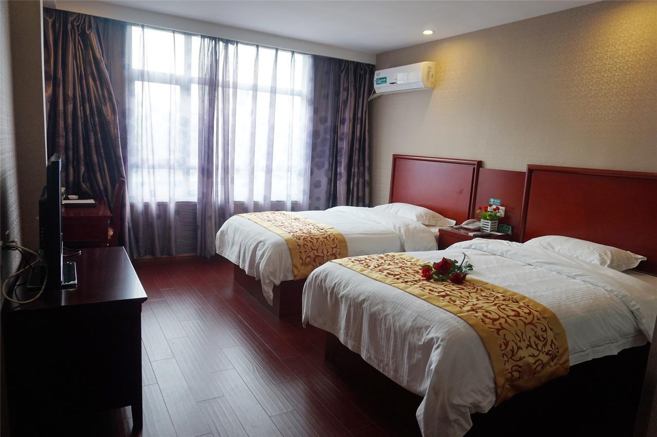 Greentree Inn Liaoning Dalian Development Zone Jinma Road Pedestrian Street Express Hotel Buitenkant foto