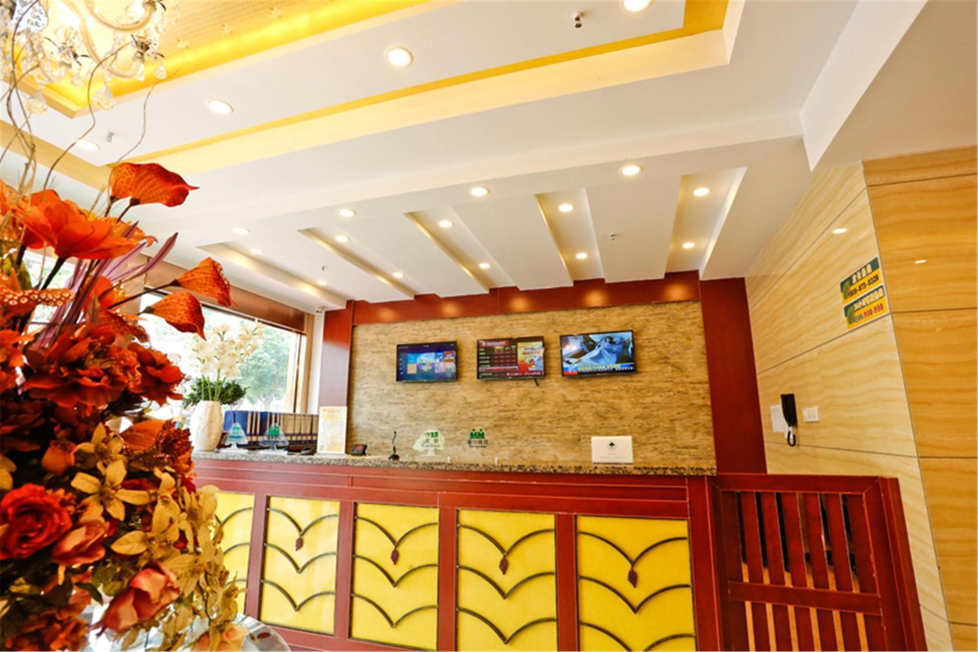 Greentree Inn Liaoning Dalian Development Zone Jinma Road Pedestrian Street Express Hotel Buitenkant foto