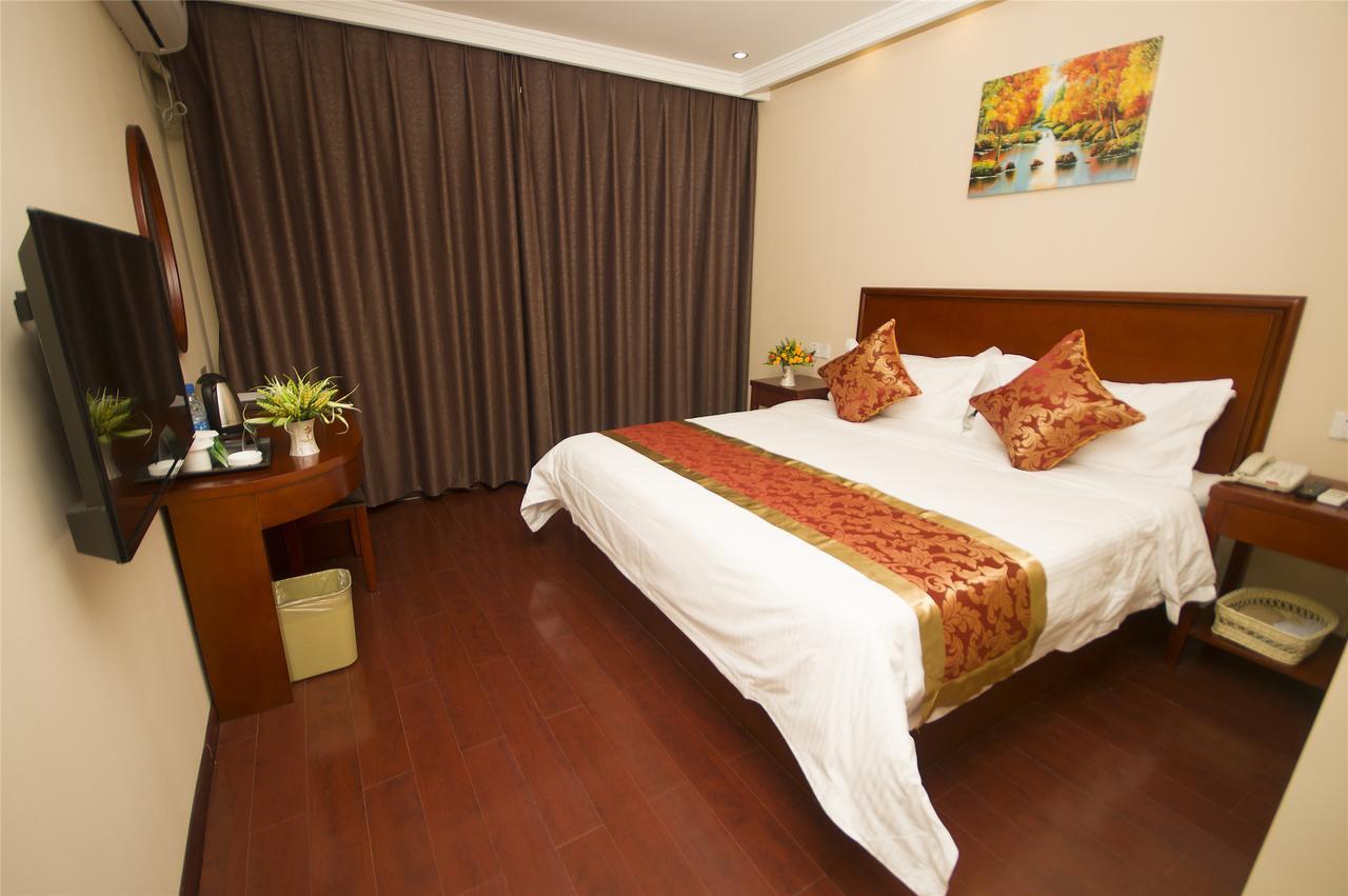 Greentree Inn Liaoning Dalian Development Zone Jinma Road Pedestrian Street Express Hotel Buitenkant foto